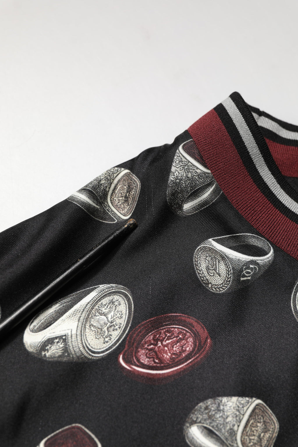 Black Ring Print CrewNeck Sweatshirt  Sweater