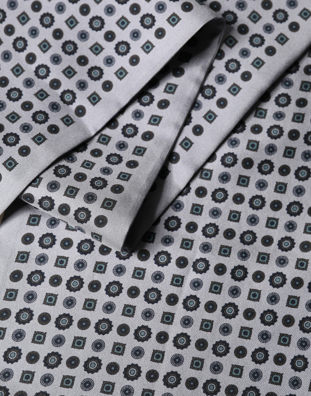 Grey Silk Geometric Print Pattern Fringe 140cm X 18cm Scarf