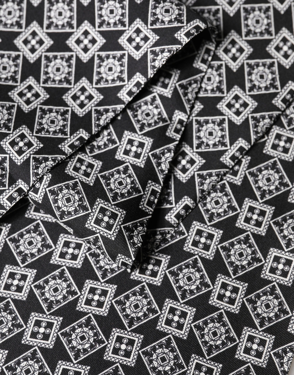 Black White Silk Geometric Neck Wrap 142cm X 15cm Scarf
