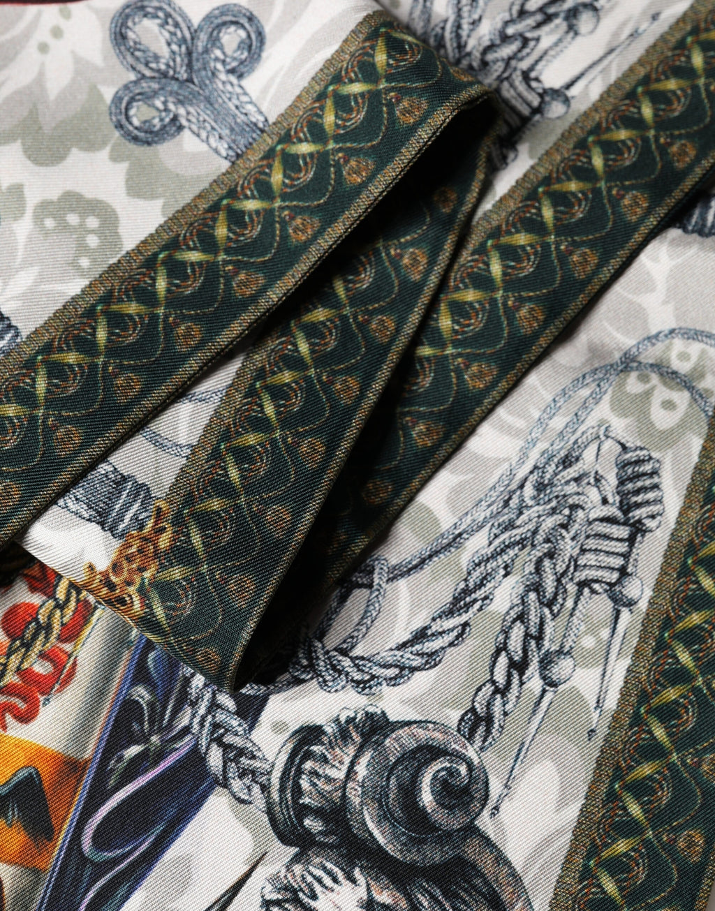 Multicolor Baroque Angel Print Foulard 135cm x 14.5cm Scarf