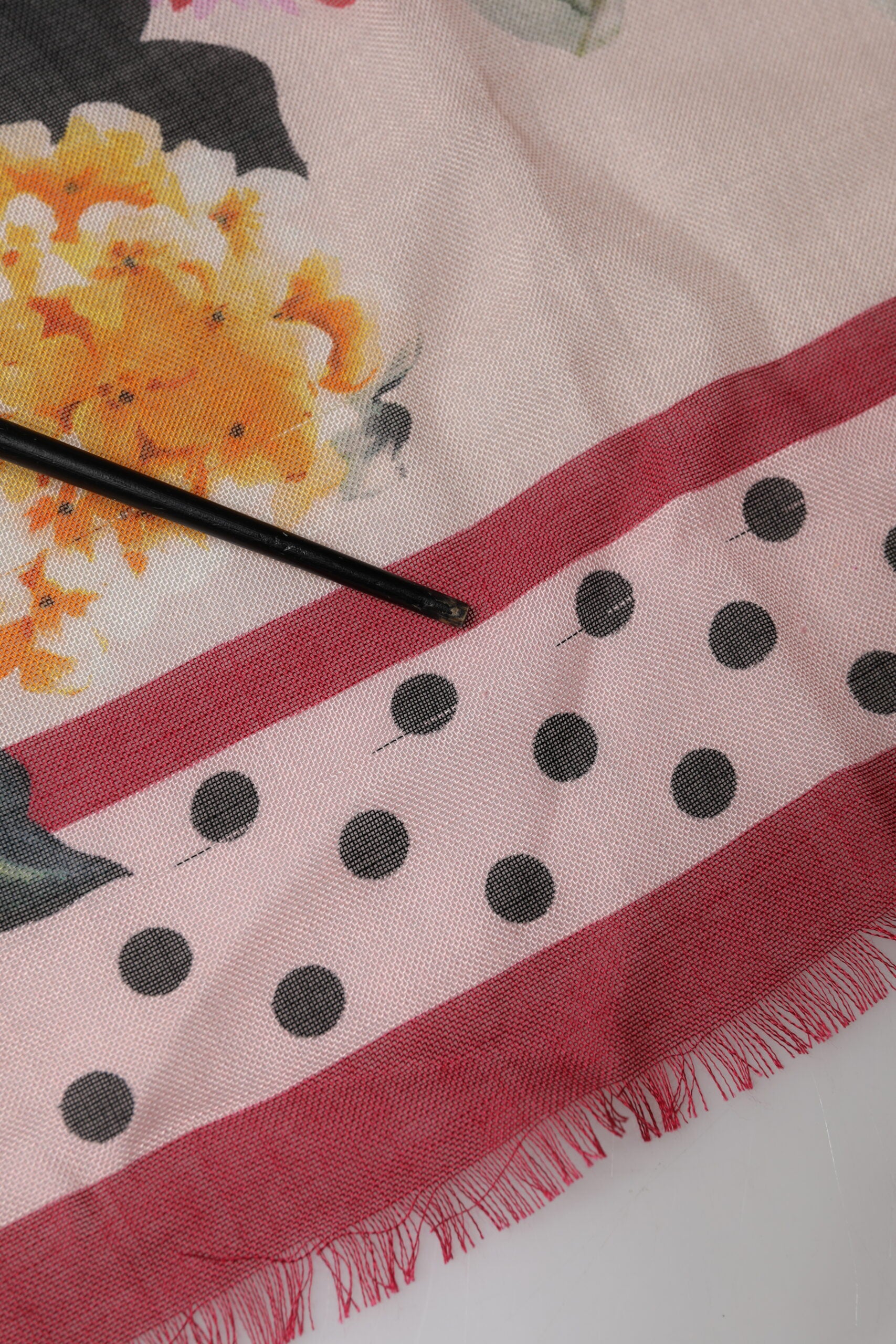 Multicolor Floral Print Square Stole 136cm x 130cm Scarf