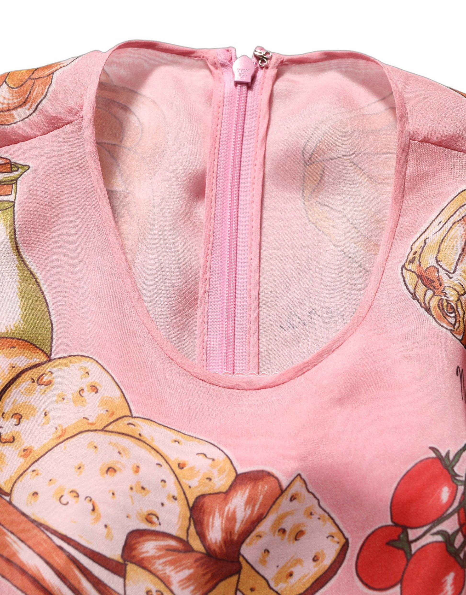 Light Pink Bread Print Pleated Maxi Dress
