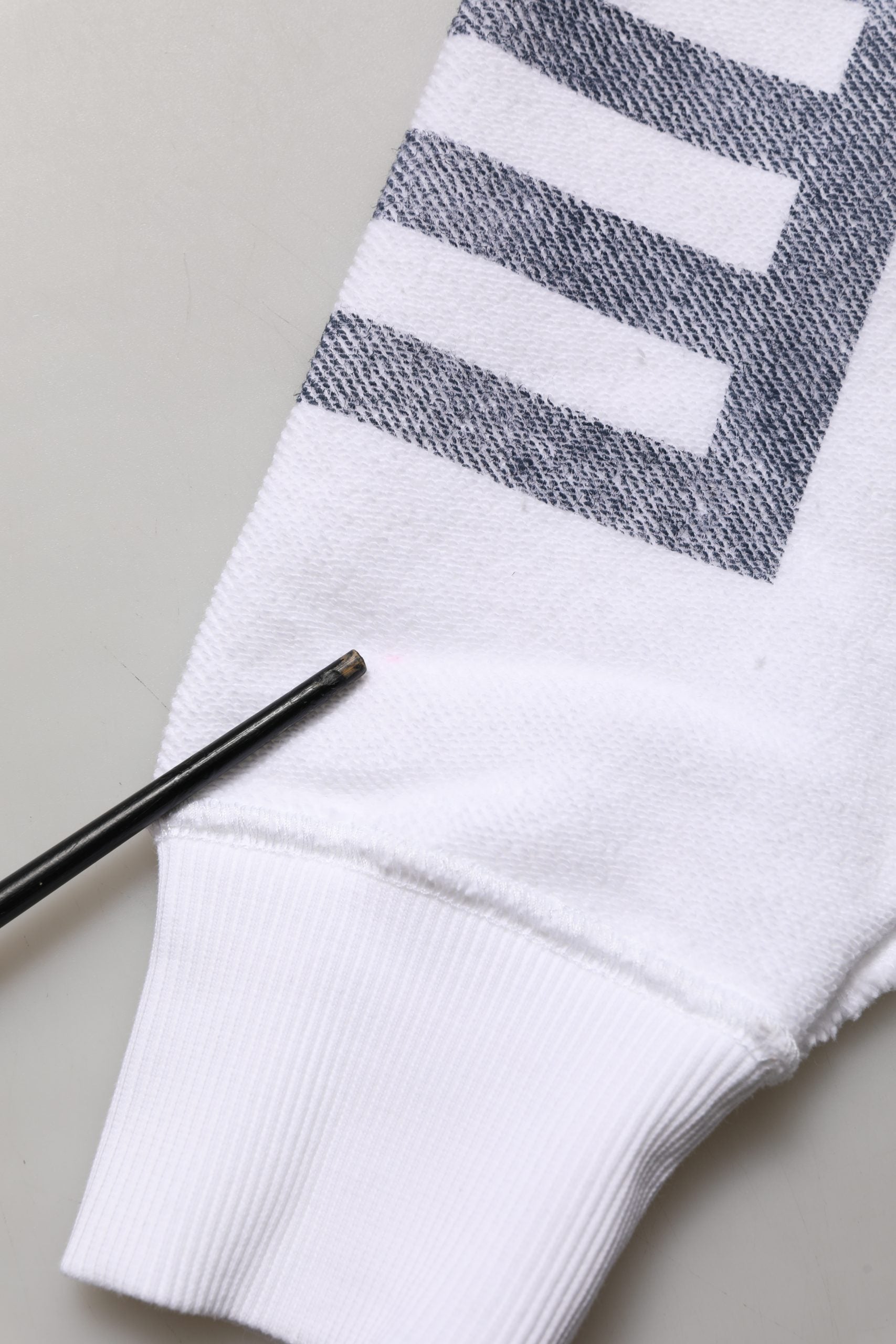 White Blue Stripe Hooded Sweatshirt Sweater