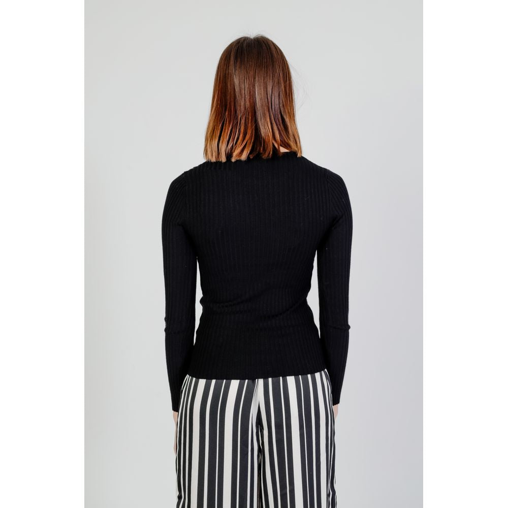 Black Viscose Sportswear