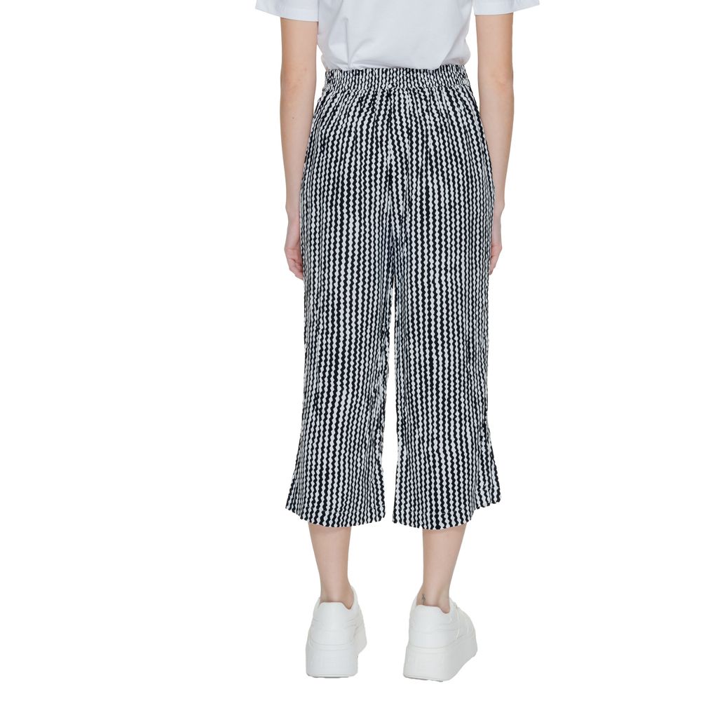 Black Viscose Cropped Pants