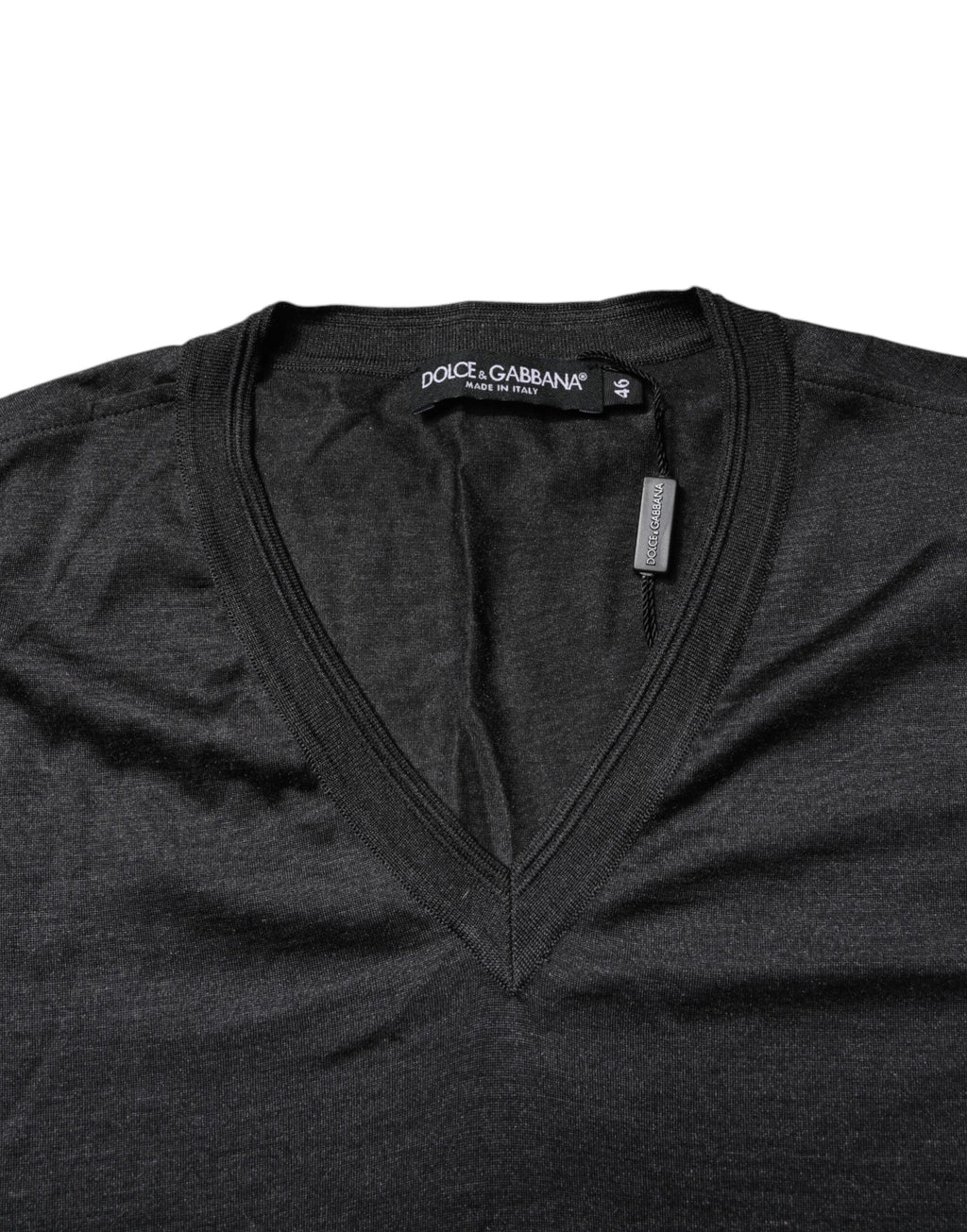 Dark Gray Silk V-neck Short Sleeves T-shirt