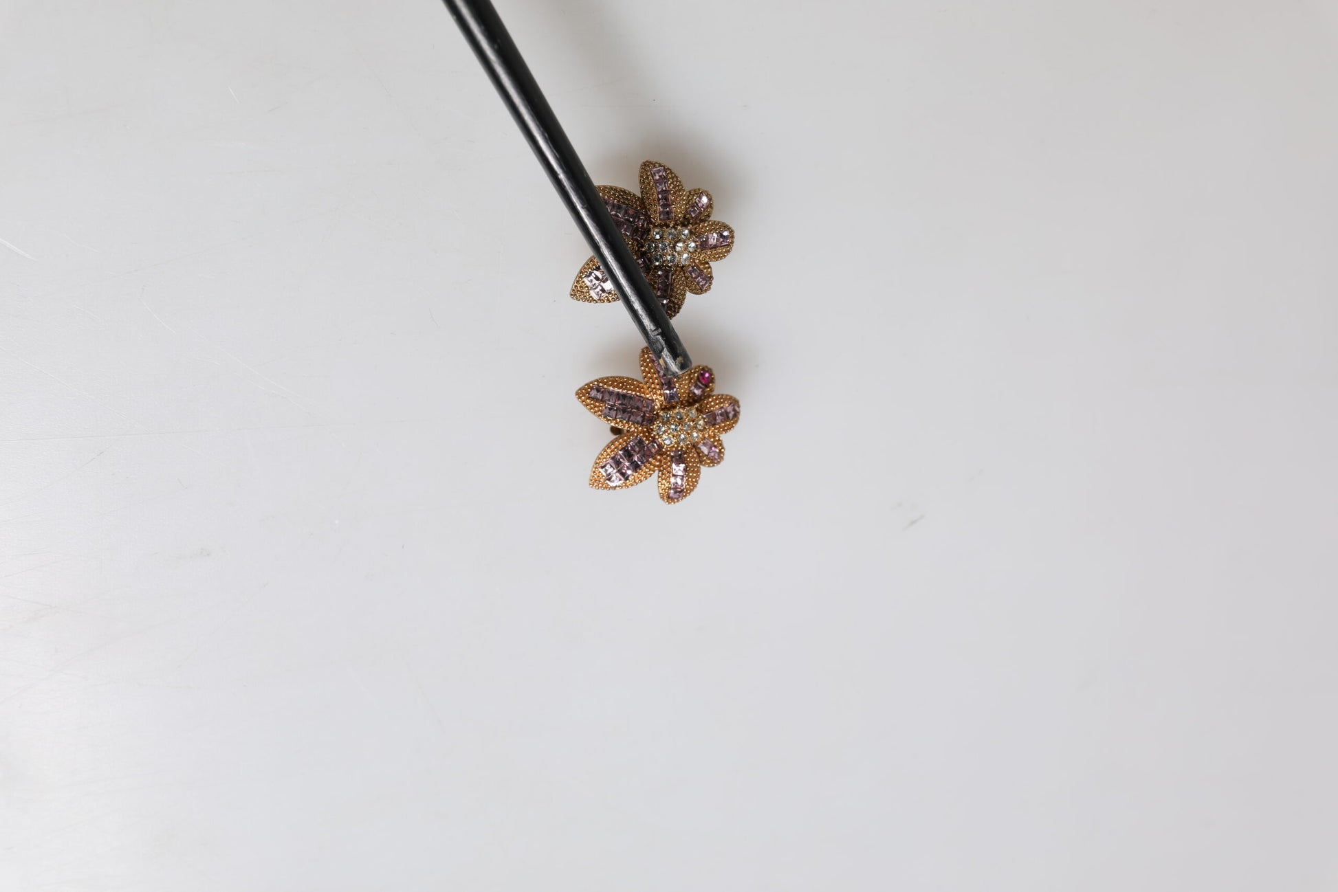 Gold Brass Purple Flower-Shaped Crystals Clip On Earrings