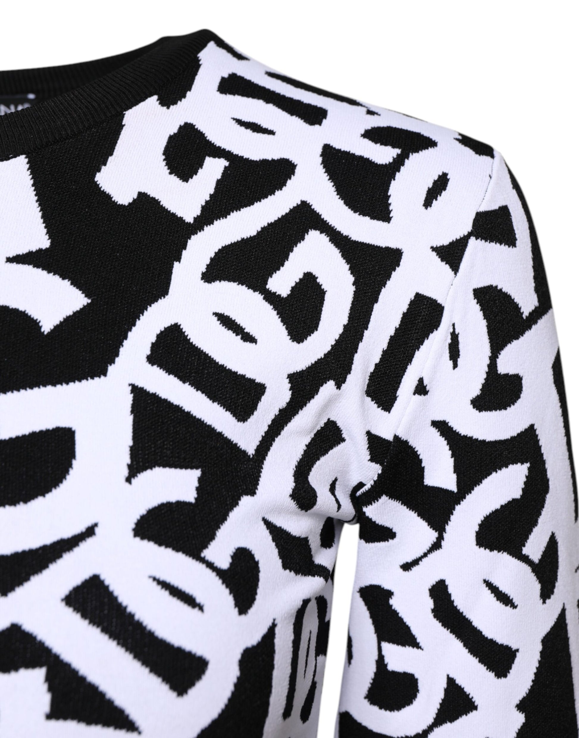 Black White Logo Print Women Pullover Sweater