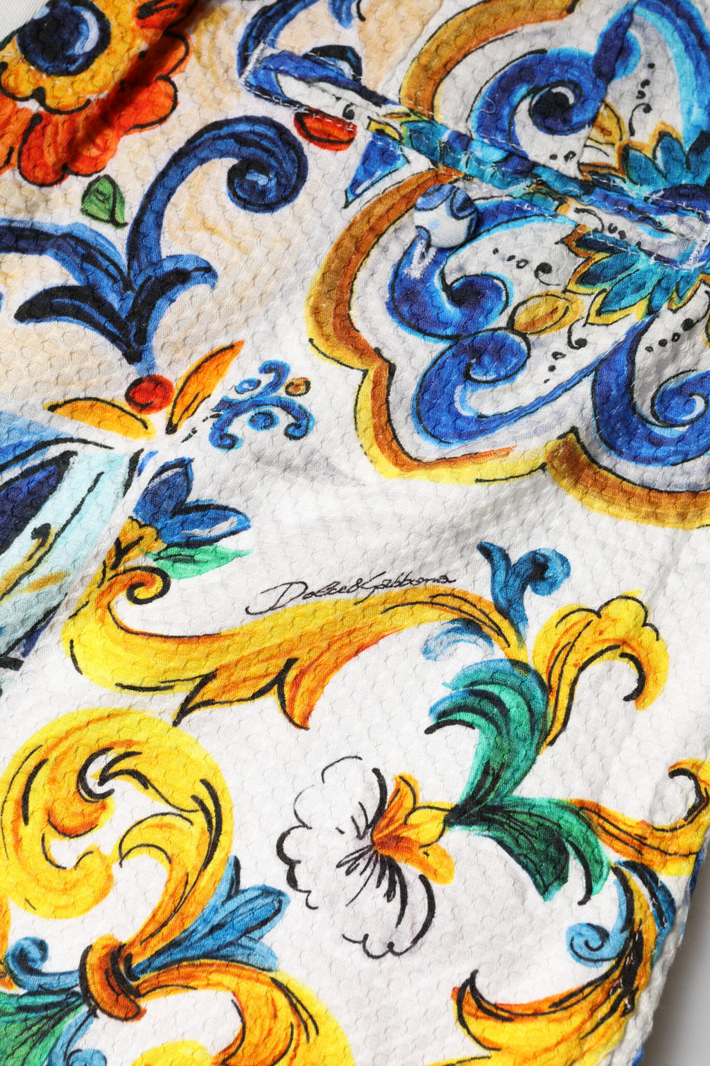 Multicolor Majolica Print High Waist Shorts