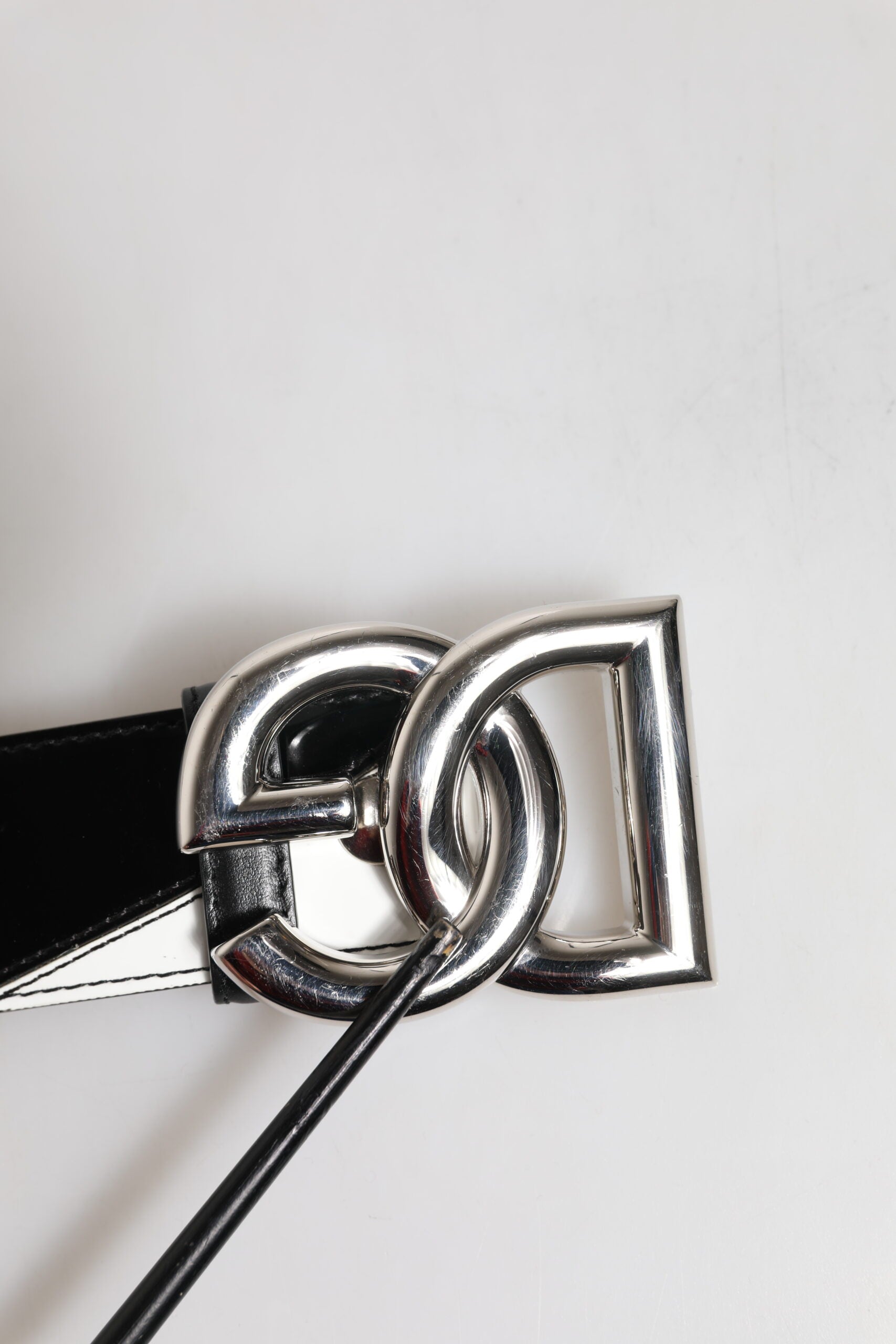 Black White Leather DG Metal Buckle Belt