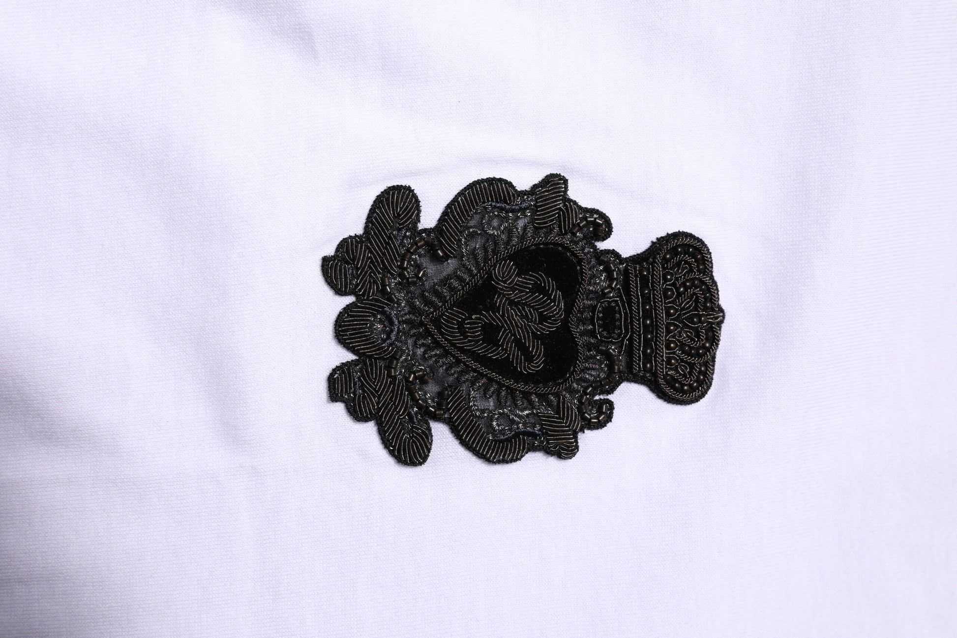 White Cotton DG Crown Embroidery T-shirt
