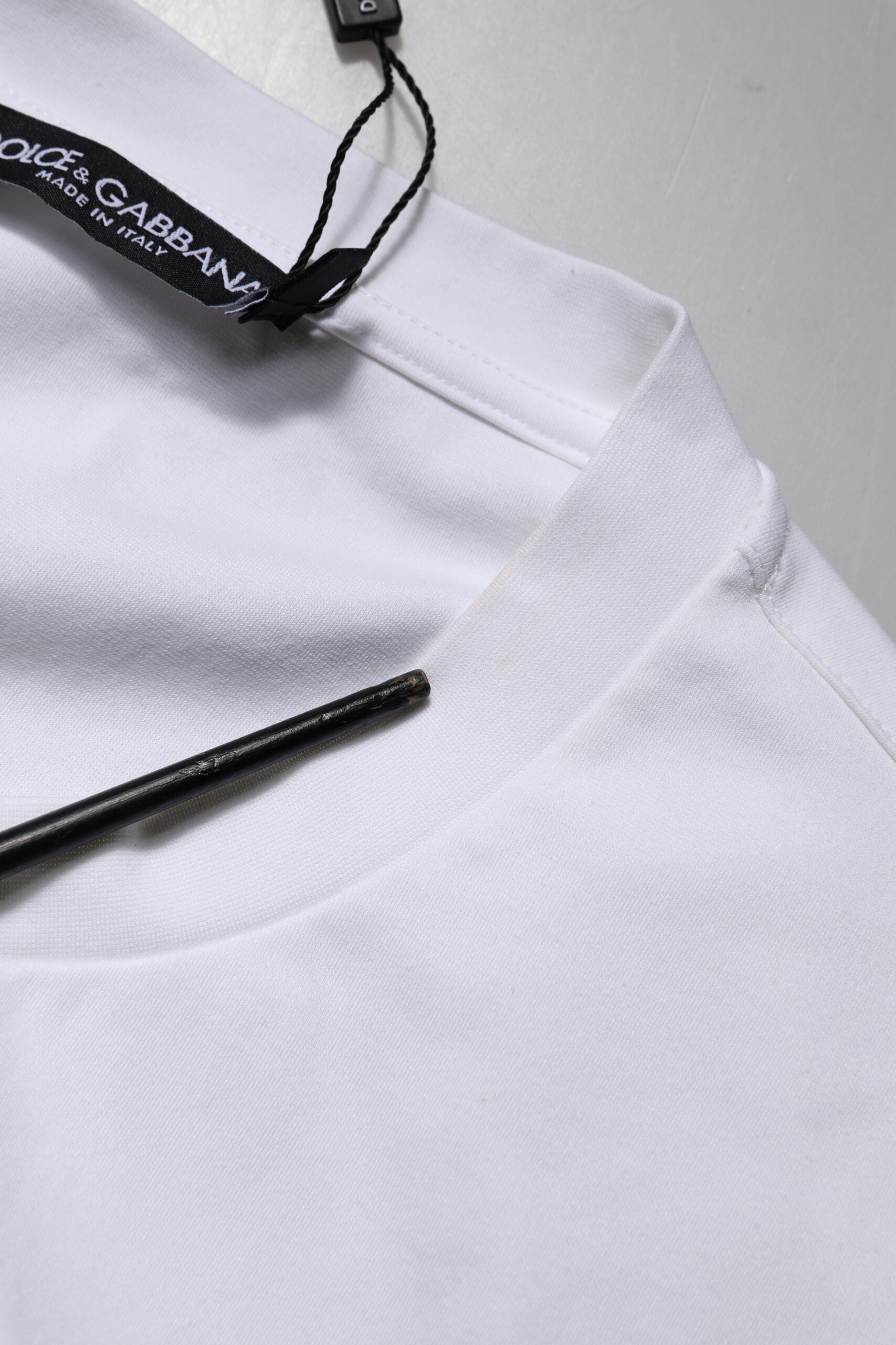 White Logo Embellish Short Sleeves T-shirt