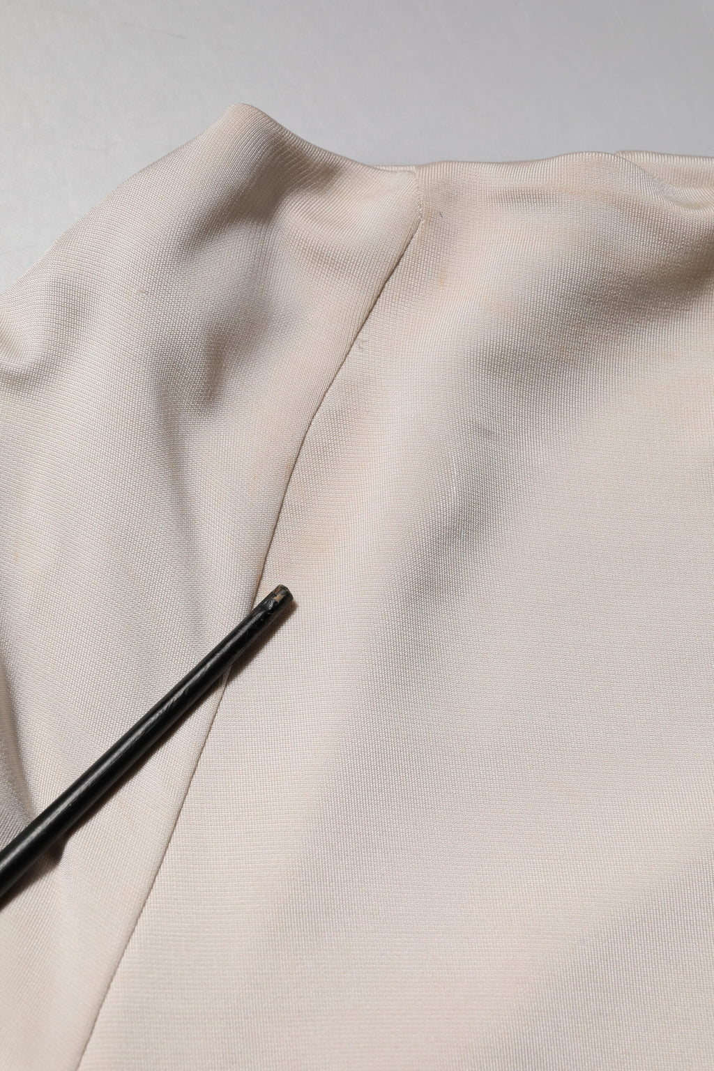 Ivory Viscose Sheath Knee Length Dress