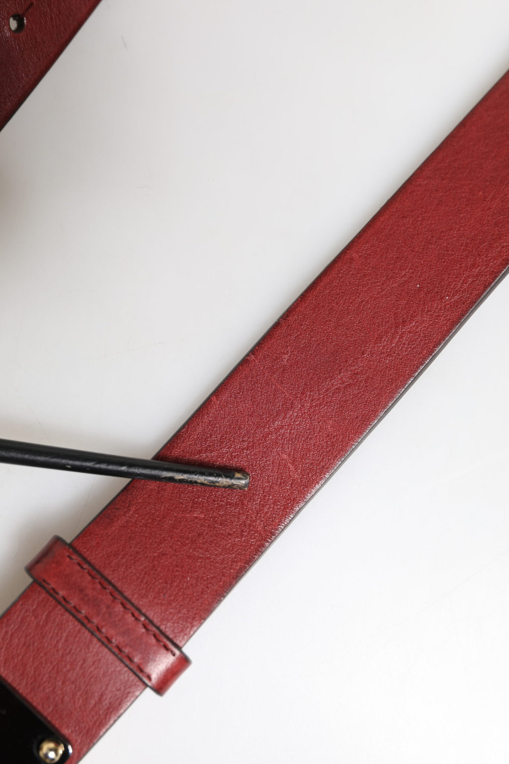 Maroon Classic Leather Metal Logo Buckle Belt