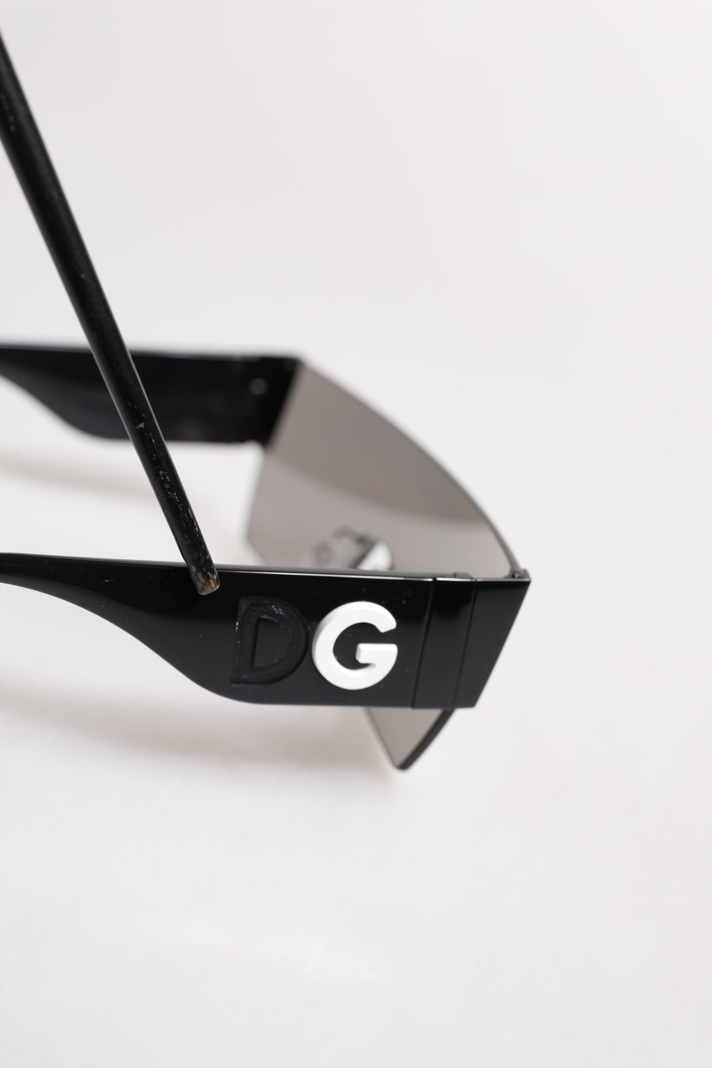 Black Metal Frame DNA Graffiti DG2233 Eyewear Sunglasses