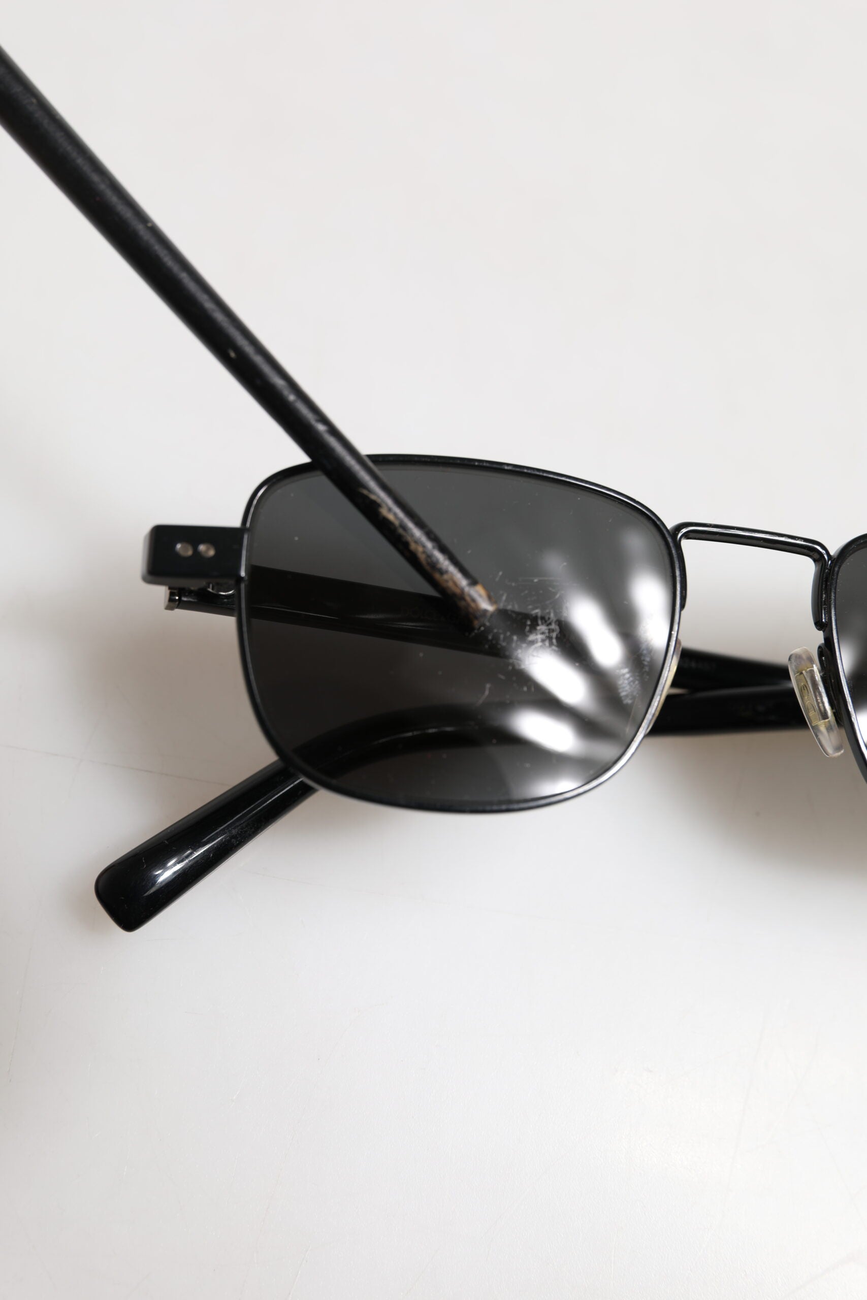 Black Metal Frame Square Lenses DG2222 Eyewear Sunglasses