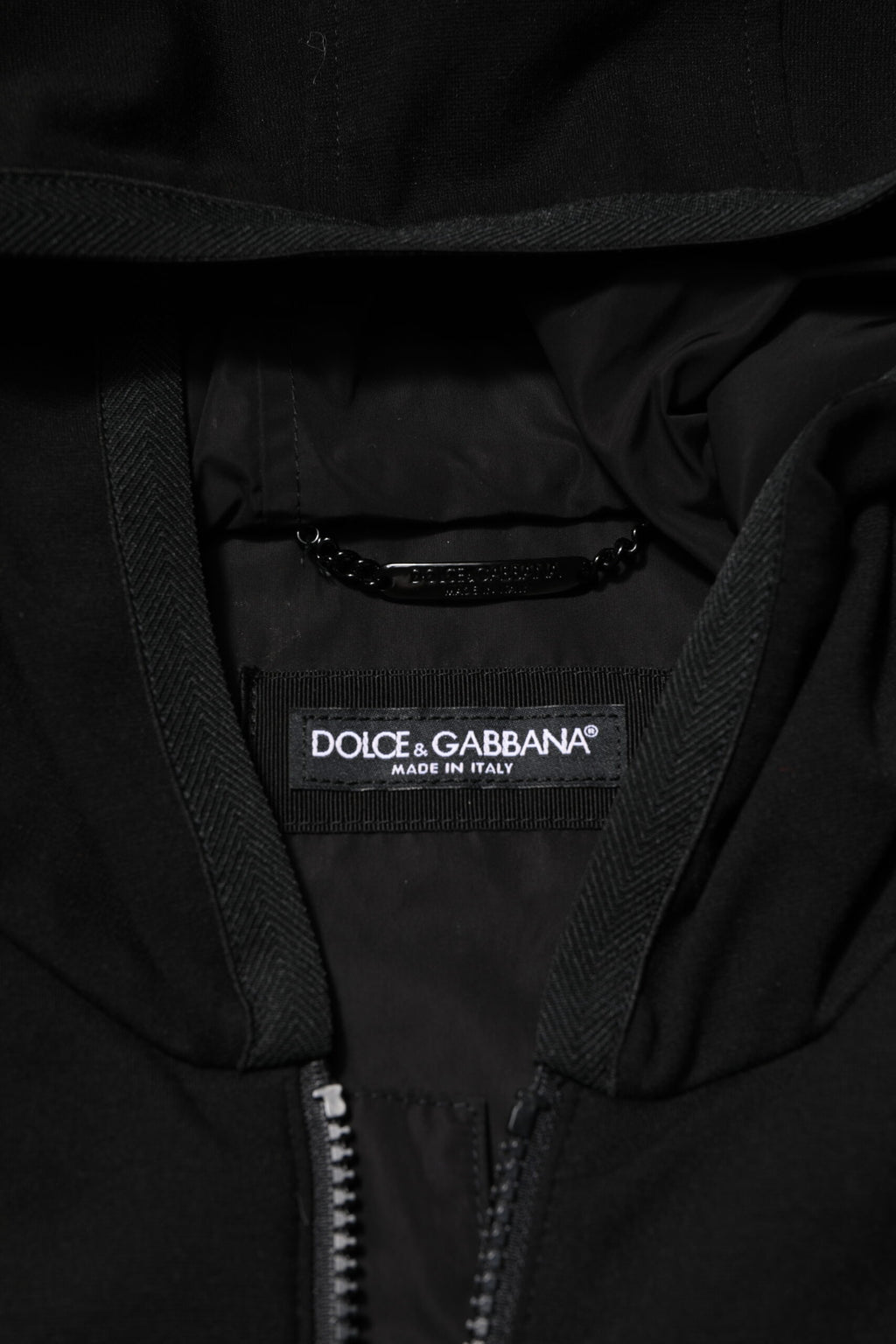 Black Sleeveless Hooded Logo Plaque Jacket