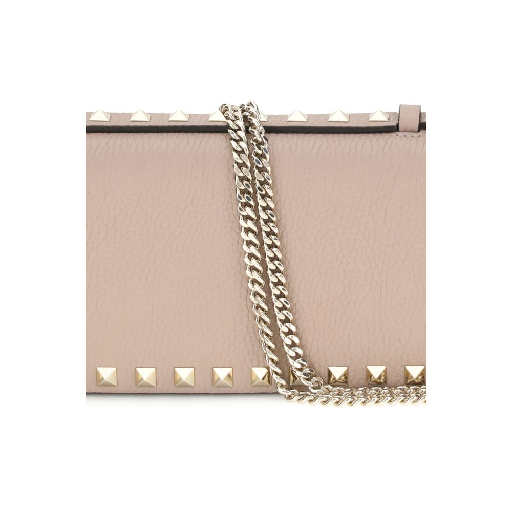 Wallet with chain
