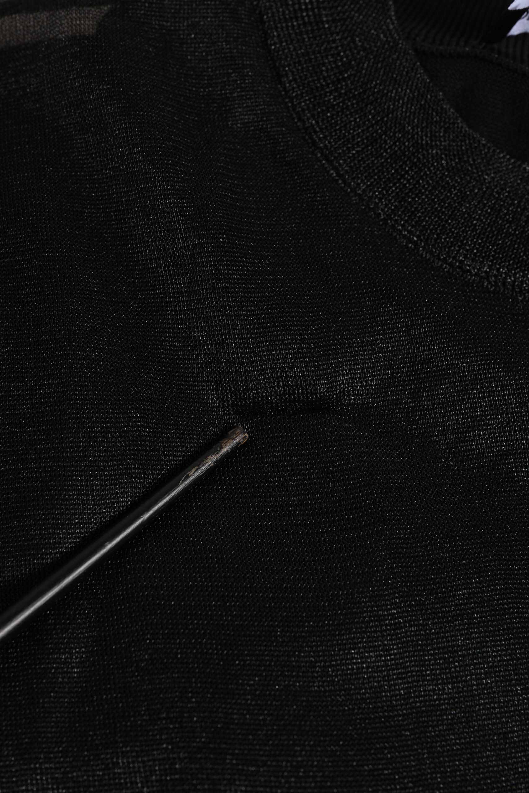 Black Polyester Pullover Sweatshirt Sweater