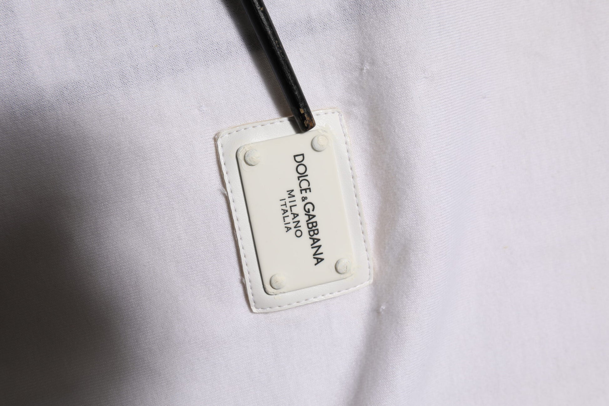 White Cotton Logo Patch Crew Neck Men T-shirt