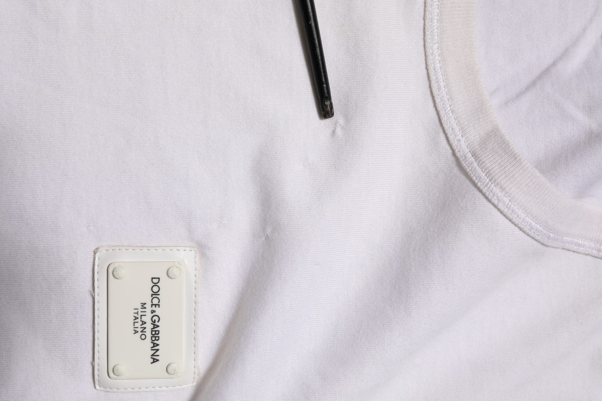 White Cotton Logo Patch Crew Neck Men T-shirt