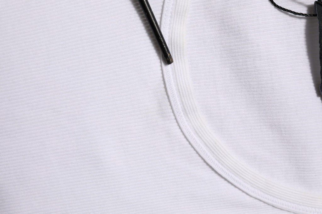 White Sleeveless Round Neck Tank Top T-shirt