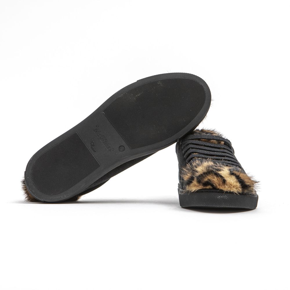 Black Leather Women Sneaker